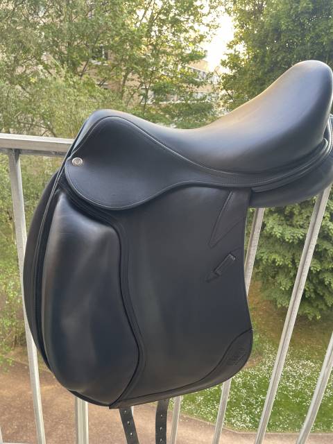 Sella da dressage CWD SE08 17.5" - 2015