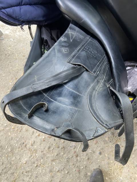 Sella da dressage CWD SE 08  18" - 2013