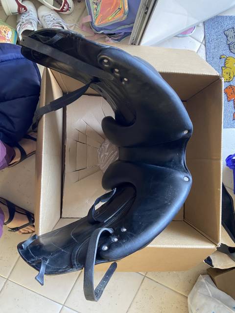 Sella da dressage CWD SE 08  18" - 2013