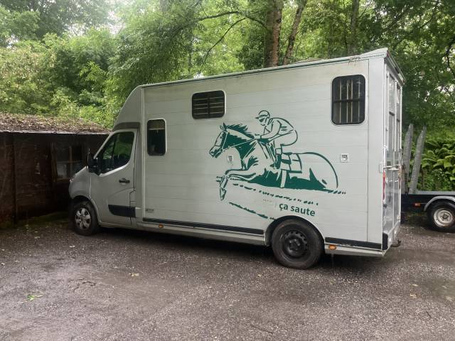 Van per Cavalli Renault Master 2011 Occasione