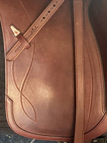 Sella da dressage Equipe  18" - 2023