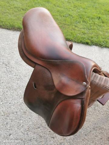 Sella da salto ostacoli Forestier Ideale 17" - 2014