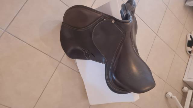 Sella mista Privilège Equitation  17" - 2018