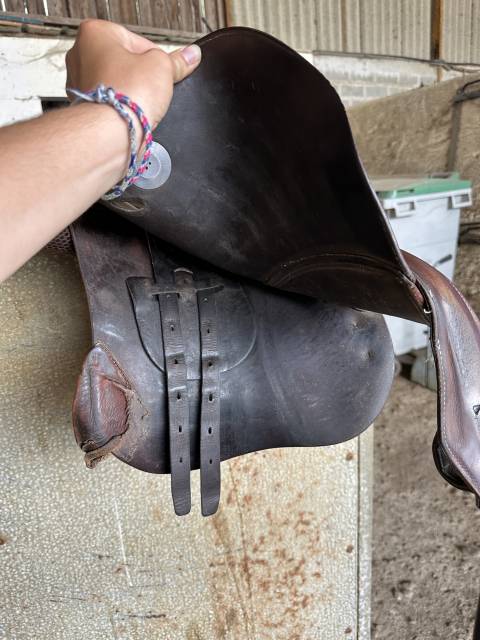 Sella da salto ostacoli Meyer  17.5" - 2010