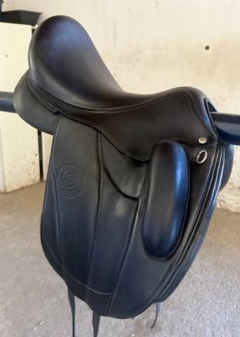 Sella da dressage Forestier  17" - 2024