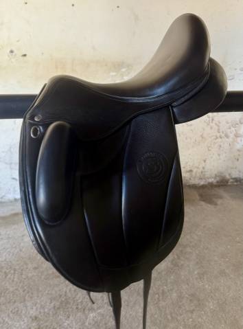 Sella da dressage Forestier  17" - 2024