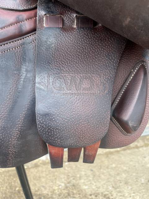 Sella da salto ostacoli CWD  17.5" - 2022