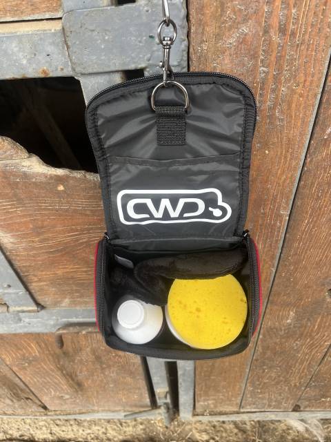 Sella da salto ostacoli CWD  17.5" - 2022