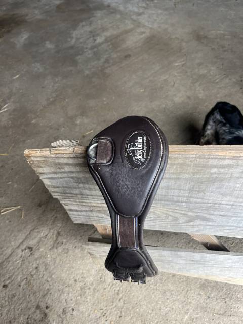 Sella mista Eric Thomas  17" - 2023