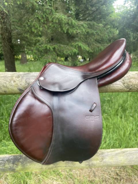 Sella da salto ostacoli GBS  18" - 2018