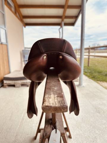 Sella da salto ostacoli Antarès  17.5" - 2014