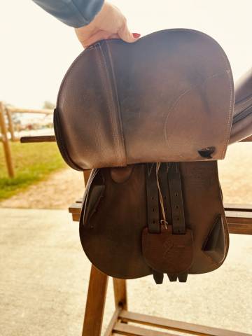 Sella da salto ostacoli Antarès  17.5" - 2014