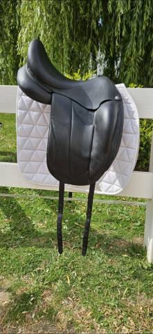 Sella da dressage Forestier  17.5" - 2020