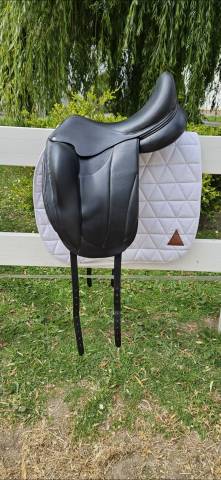 Sella da dressage Forestier  17.5" - 2020