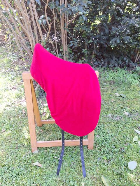 Sella da dressage Thorowgood   17" - 2024