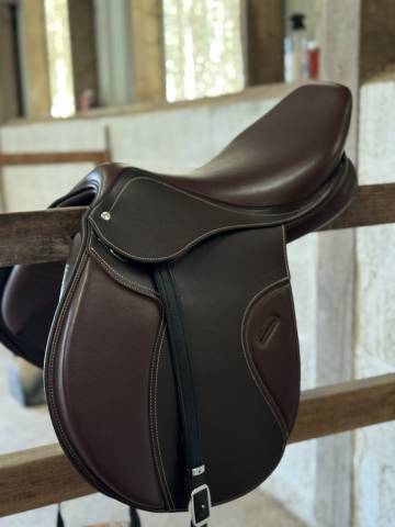 Sella mista Fouganza  17.5" - 2025