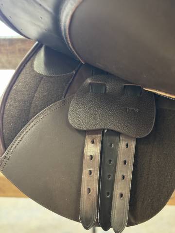 Sella mista Fouganza  17.5" - 2025