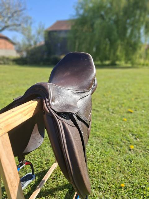 Sella da trekking Decathlon Fouganza  17.5" - 2019