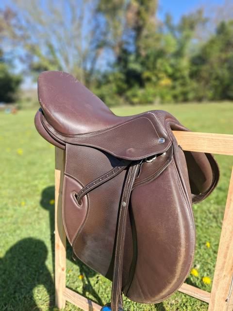 Sella da trekking Decathlon Fouganza  17.5" - 2019