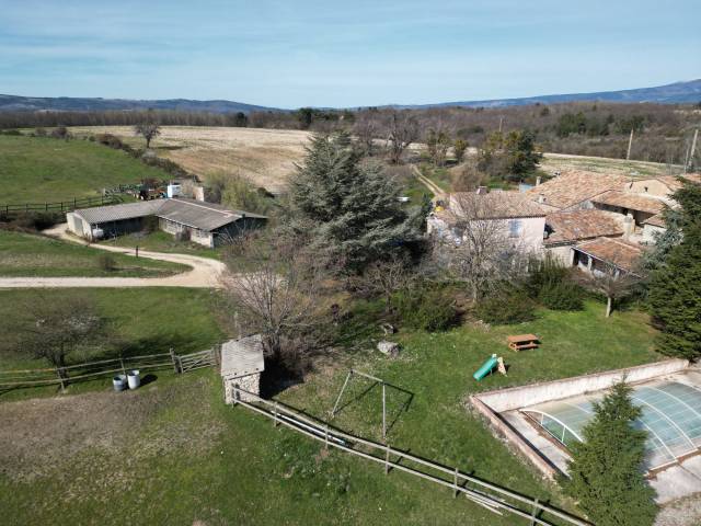 Alloggio equestre In vendita Alpes-de-Haute-Provence