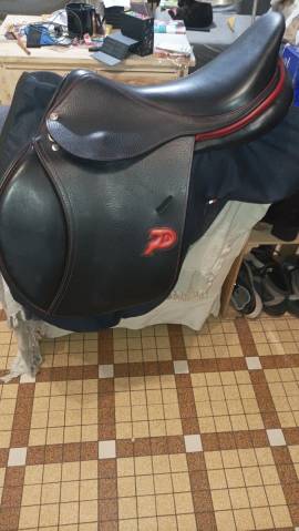 Sella da salto ostacoli Privilège Equitation  17" - 2020