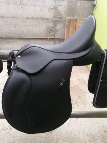 Sella mista Wintec  17.5" - 2023