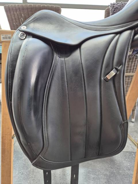 Sella da dressage Equipe  17" - 2015