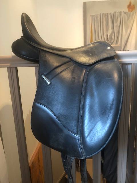Sella da dressage Wintec  17.5" - 2016