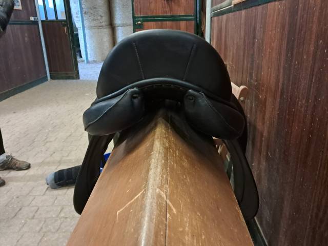 Sella da dressage Childeric  17.5" - 2014