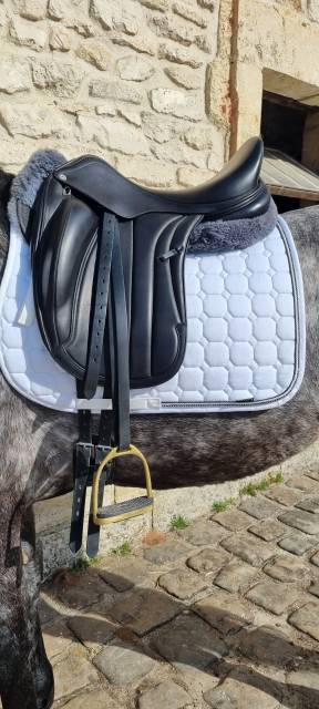 Sella da dressage Equipe  17.5" - 2014