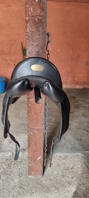 Sella da dressage Equipe  17.5" - 2014