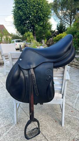 Sella da salto ostacoli Forestier  17" - 2020