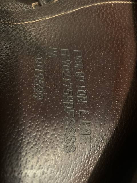 Sella da cross Ikonic  17.5" - 2023