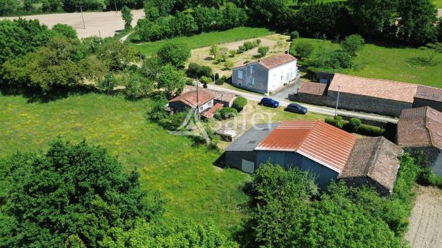 Proprietà equestre In vendita Deux-Sèvres