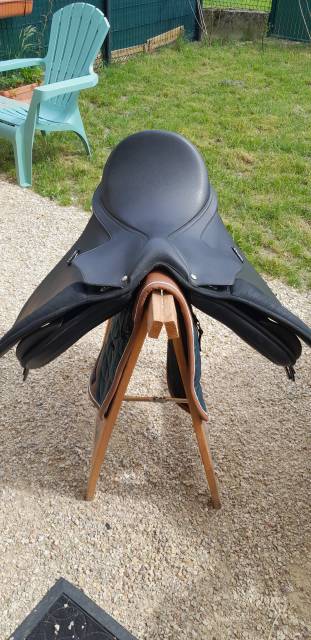 Sella mista Wintec  16.5" - 2024