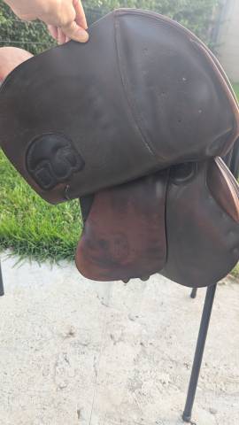 Sella da salto ostacoli Delgrange  17" - 2008