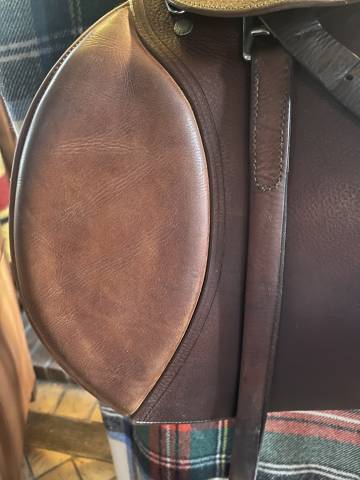 Sella da salto ostacoli Forestier  17" - 2020