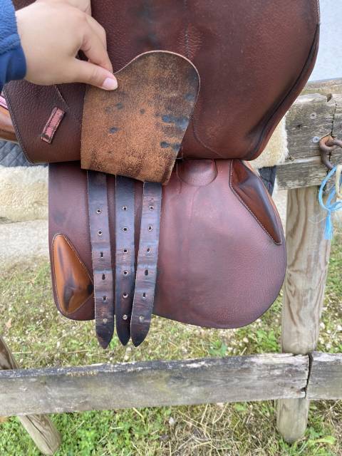 Sella da salto ostacoli Devoucoux  17" - 2018