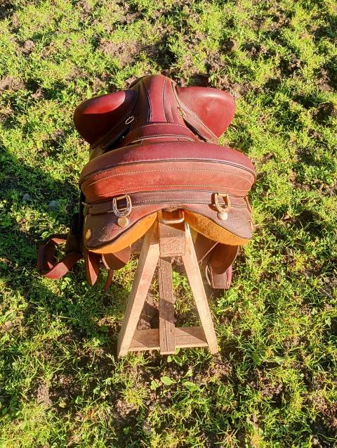 Sella australiana Equip'Horse  17.5" - 1995