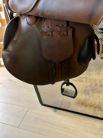 Sella da salto ostacoli Butet  17" - 2008