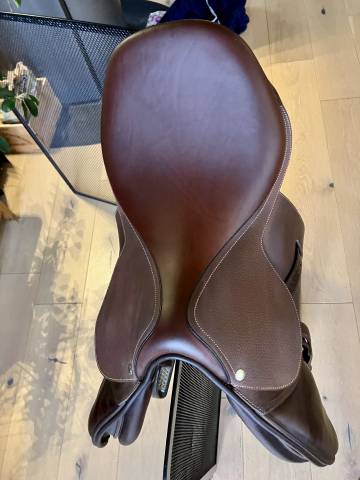 Sella da salto ostacoli Butet  17" - 2008