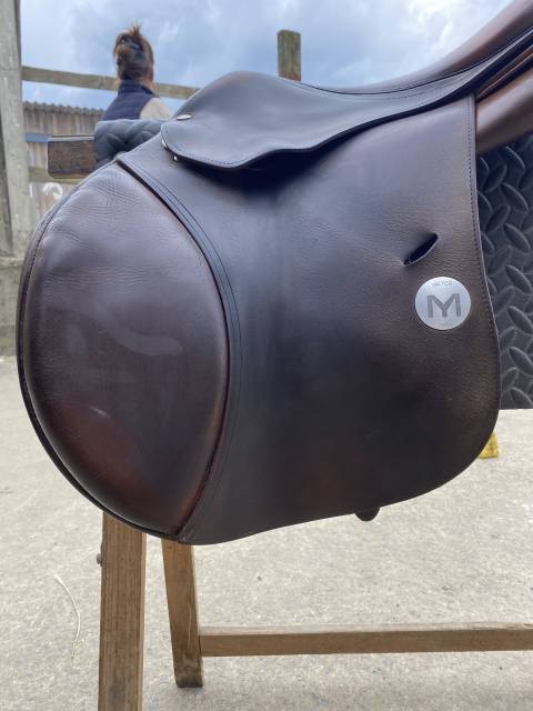 Sella da salto ostacoli Meyer  17" - 2015