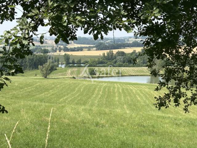 Azienda agricola In vendita Lot-et-Garonne