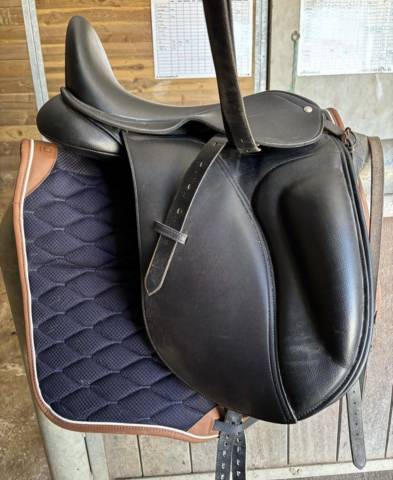 Sella da dressage  Lexys 15" - 2024