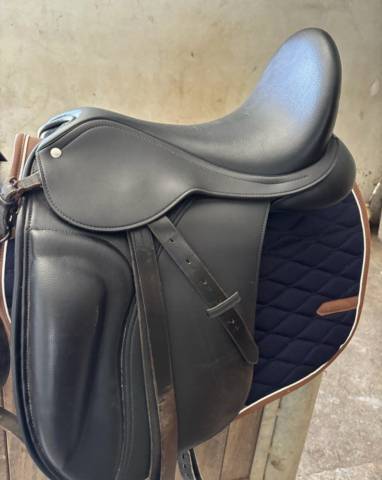 Sella da dressage  Lexys 15" - 2024