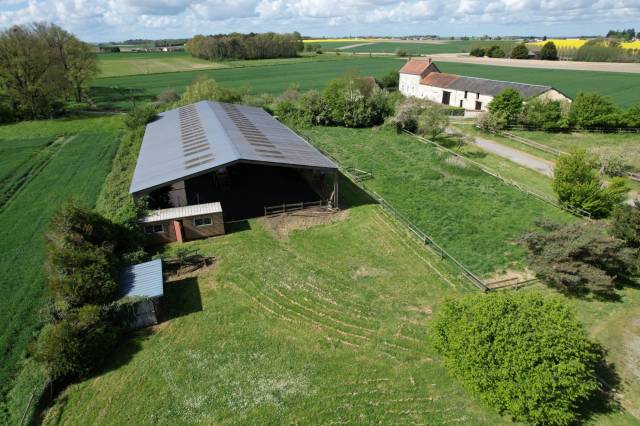 Proprietà equestre In vendita Indre-et-Loire
