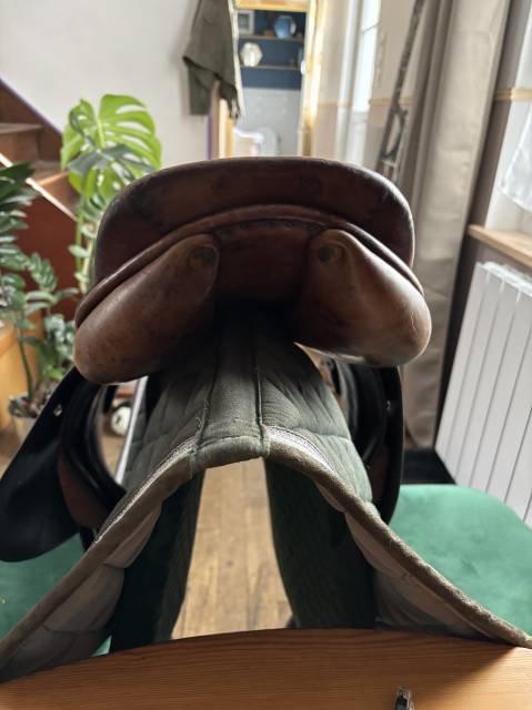 Sella da salto ostacoli Butet  17" - 2000