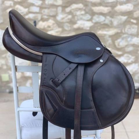 Sella da cross Ikonic  16.5" - 2021