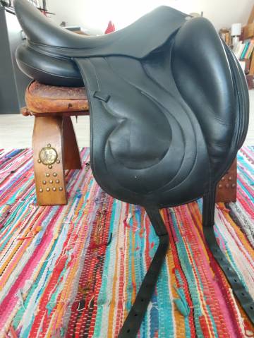 Sella da dressage Antarès  17" - 2013