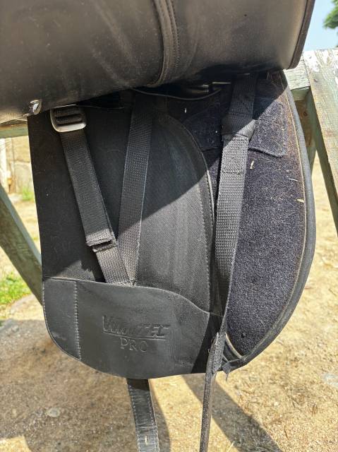 Sella da dressage Wintec  17" - 2018